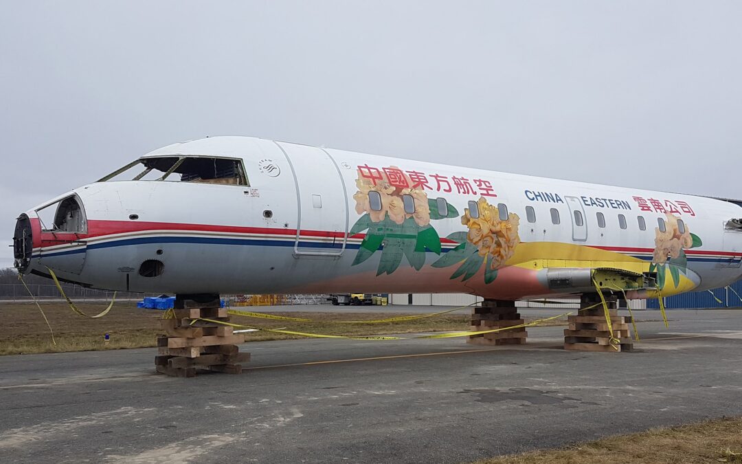 CRJ200