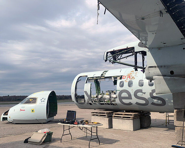 Dash 8 Q100